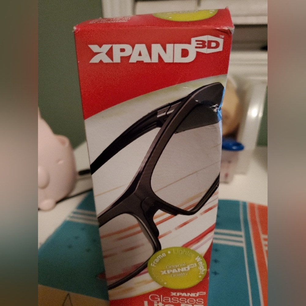 XPAND Lite RF 3D glasses